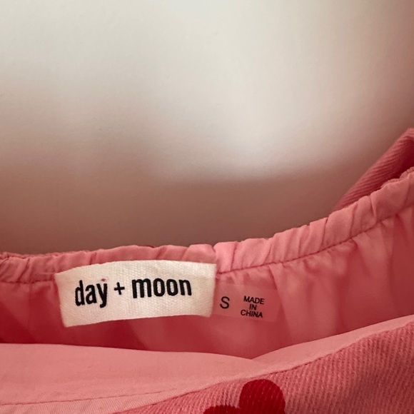 Pink Heart Ruffle Crop Top - Picture 2 of 3